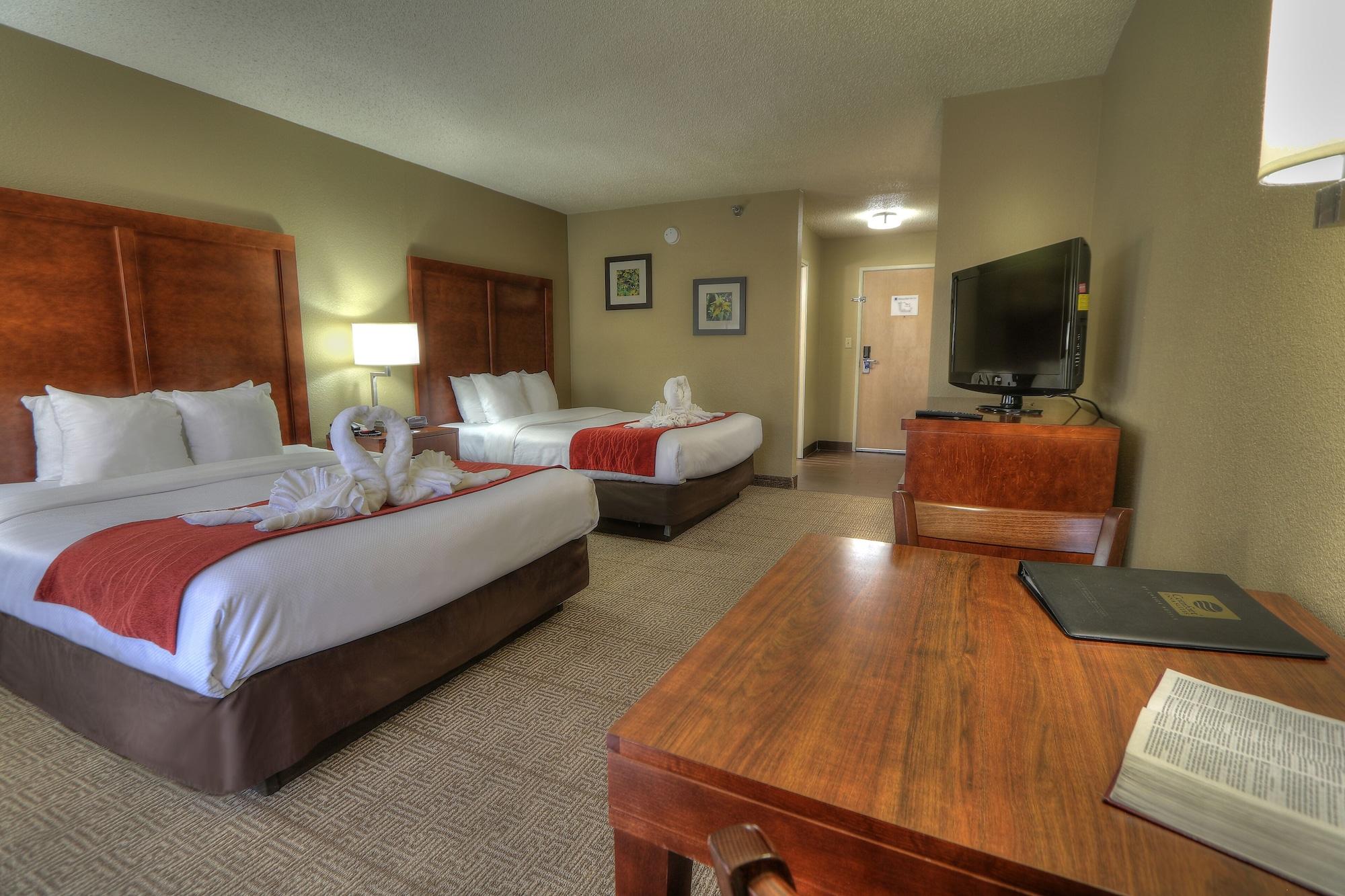 Comfort Inn & Suites At Dollywood Lane Pigeon Forge Esterno foto