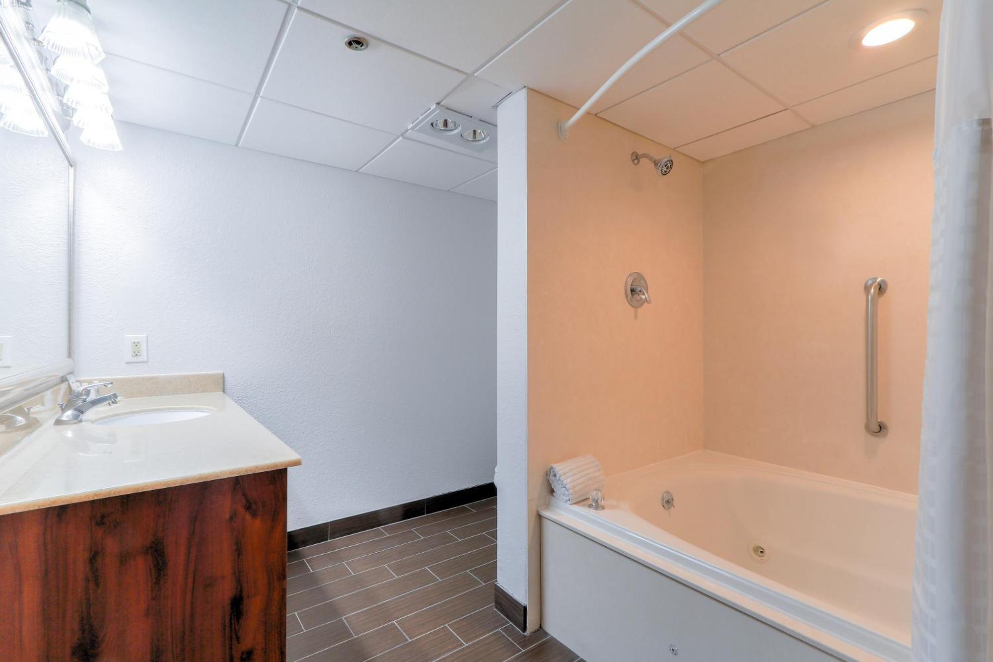 Comfort Inn & Suites At Dollywood Lane Pigeon Forge Esterno foto