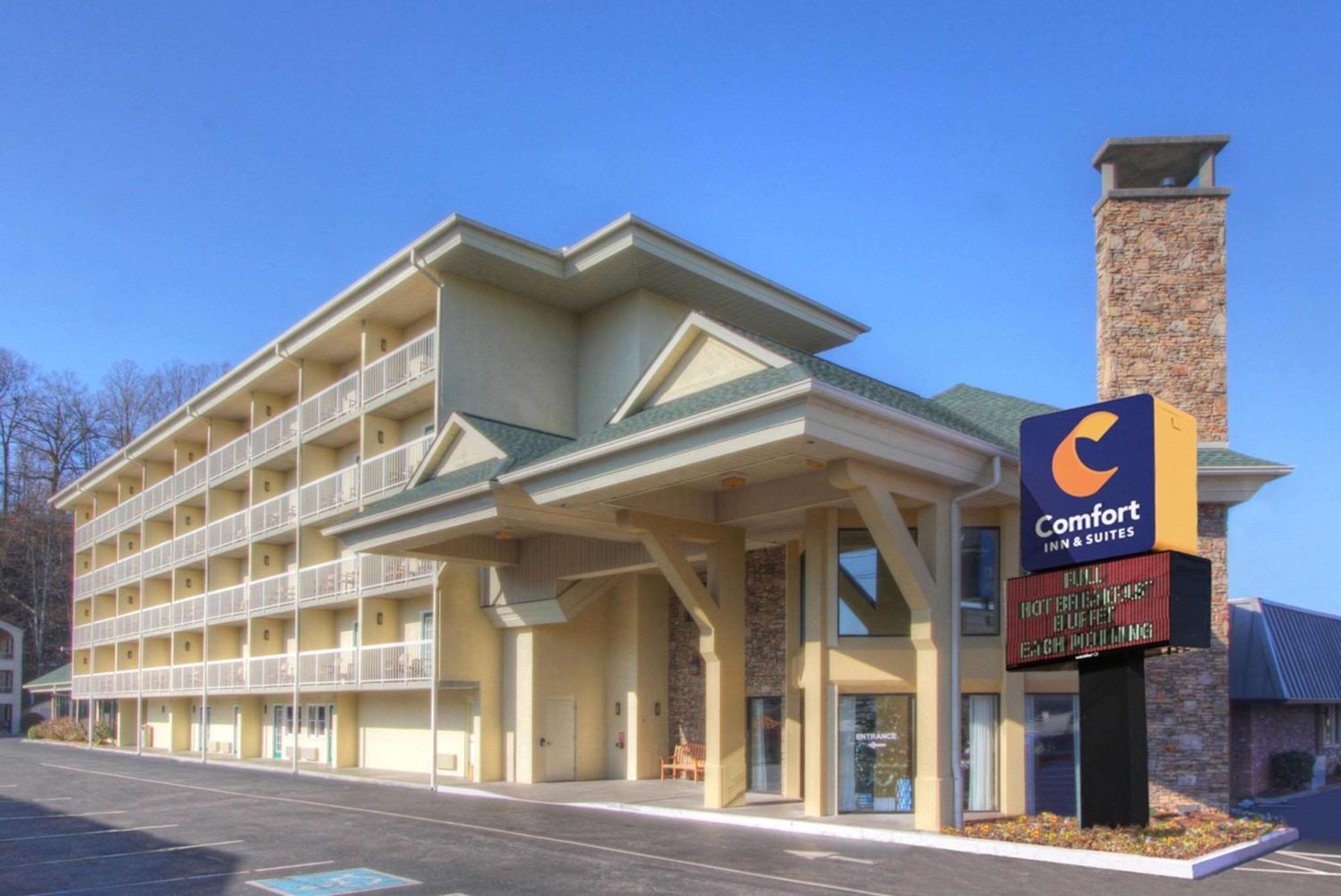 Comfort Inn & Suites At Dollywood Lane Pigeon Forge Esterno foto