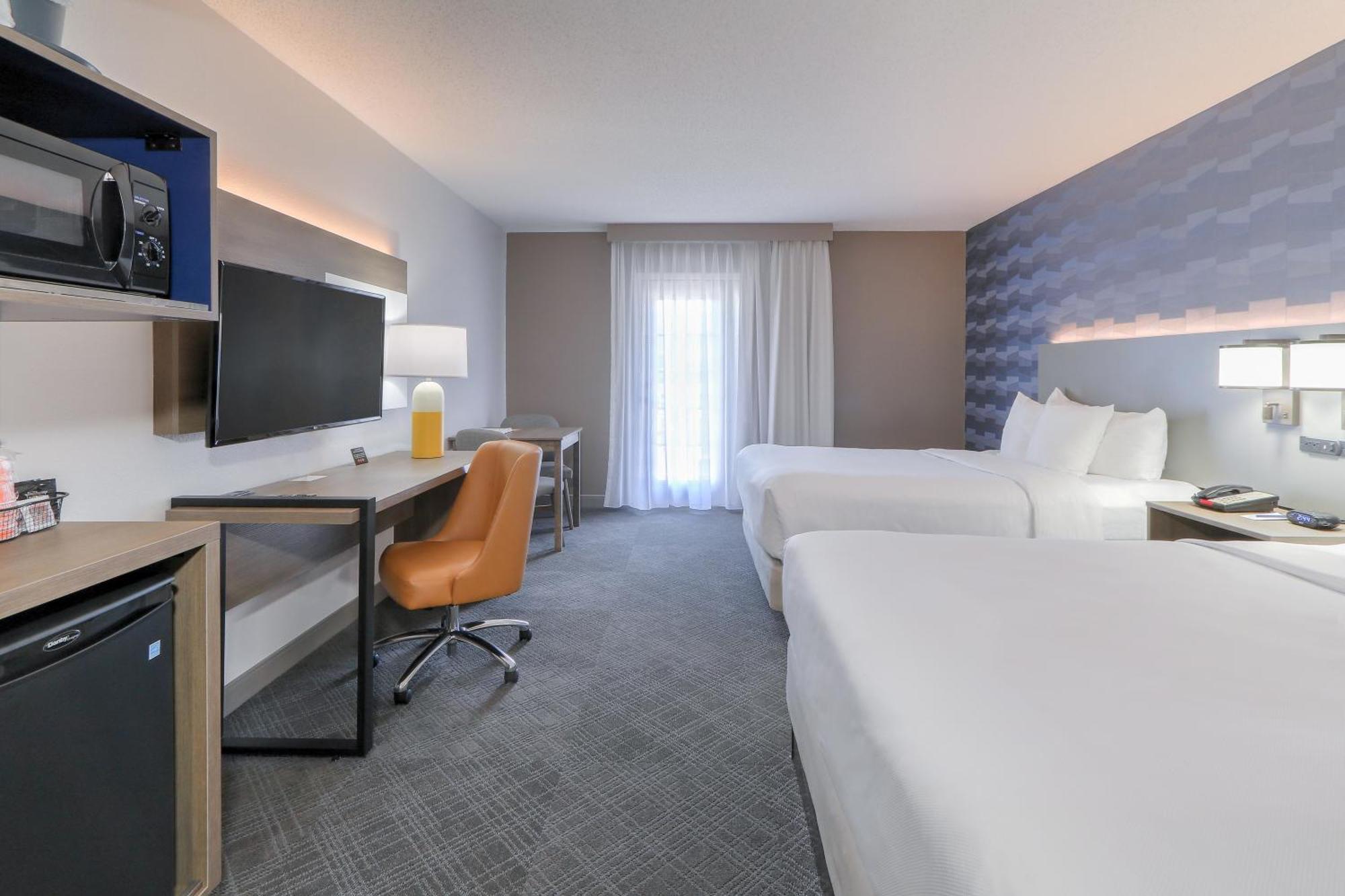 Comfort Inn & Suites At Dollywood Lane Pigeon Forge Esterno foto
