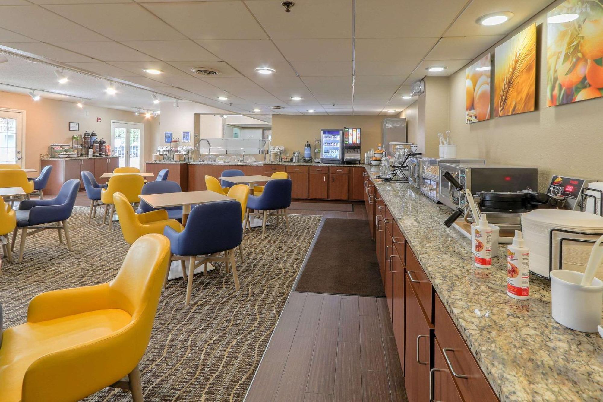 Comfort Inn & Suites At Dollywood Lane Pigeon Forge Esterno foto