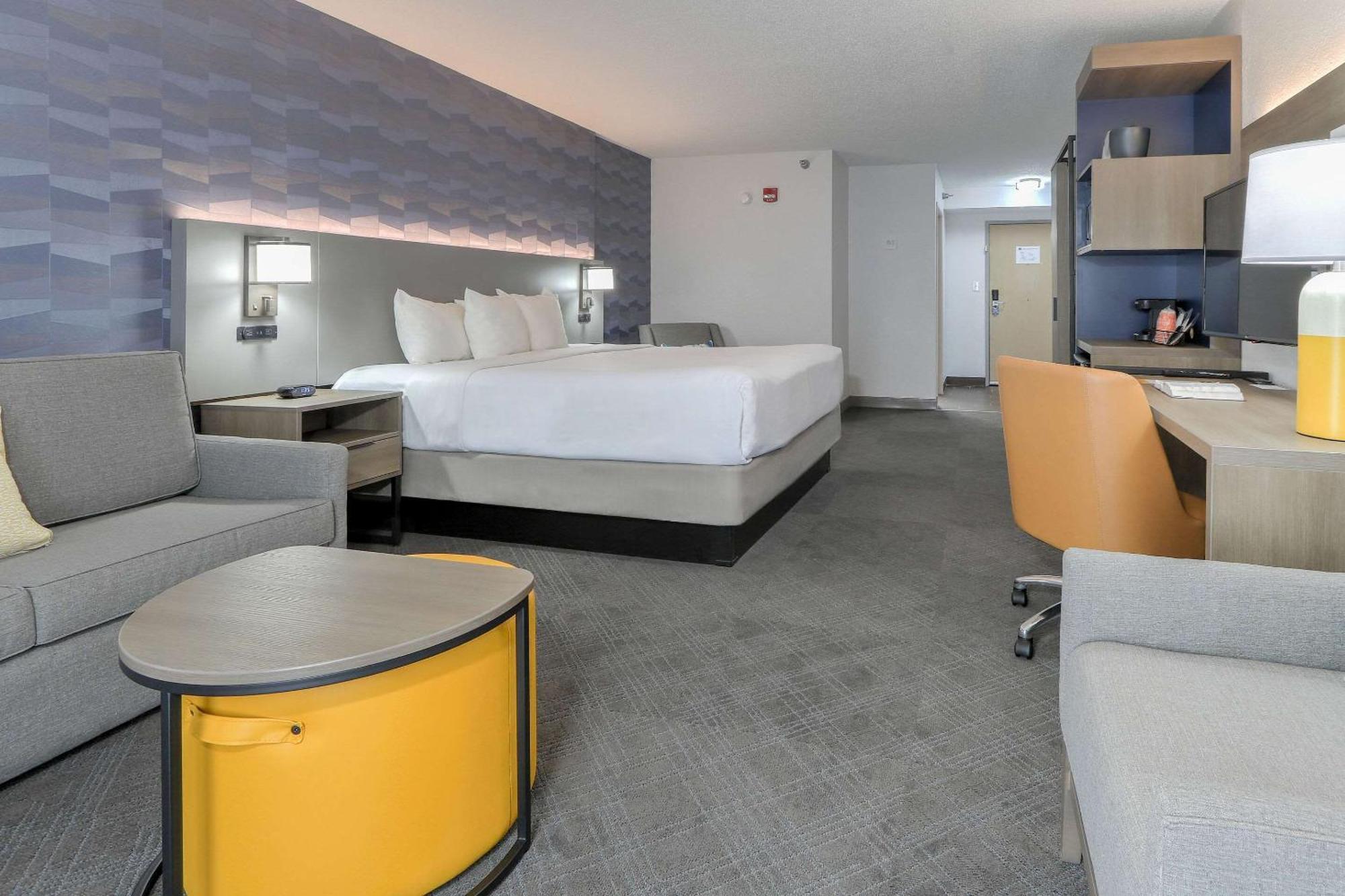Comfort Inn & Suites At Dollywood Lane Pigeon Forge Esterno foto